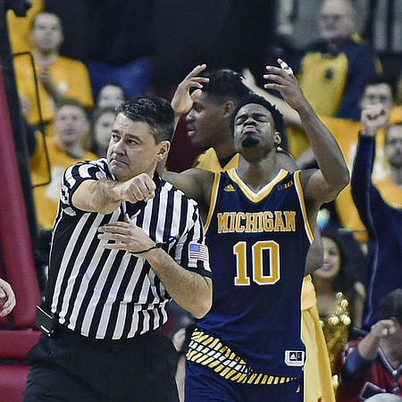 Derrick Walton Jr. (10)
