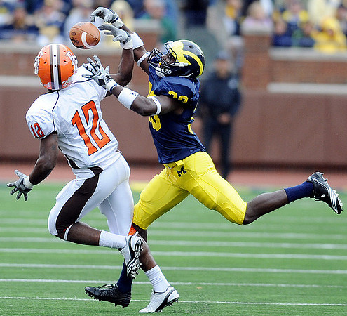 Davion Rogers (38)