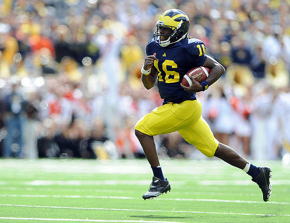 Denard Robinson (16)