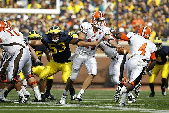 Jibreel Black (55), Ryan Van Bergen (53), and Cameron Gordon (4)