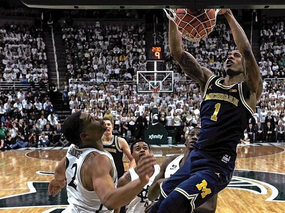 Moritz Wagner (13) and Charles Matthews (1)
