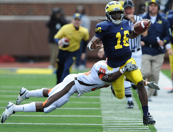Denard Robinson (16)