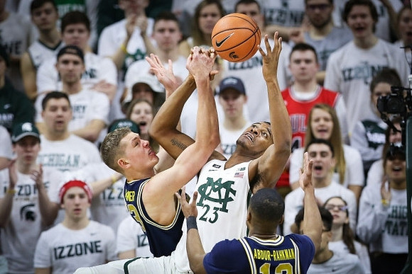 Moritz Wagner (13) and Muhammad-Ali Abdur-Rahkman (12)