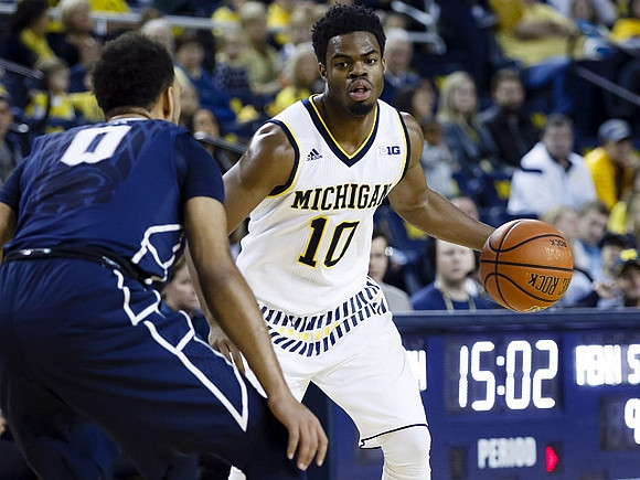 Derrick Walton Jr. (10)