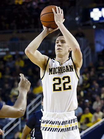 Duncan Robinson (22)