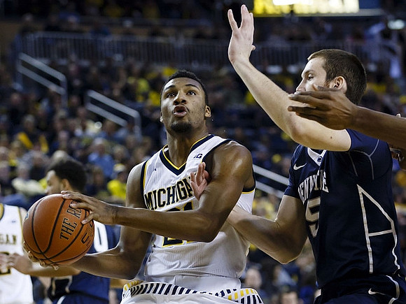 Zak Irvin (21)