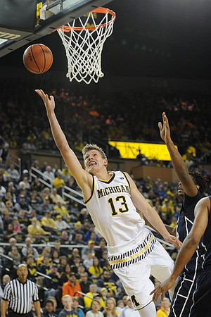 Moritz Wagner (13)