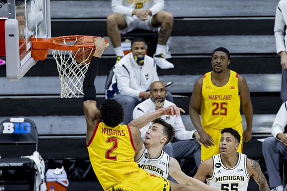 Franz Wagner (21) and Eli Brooks (55)