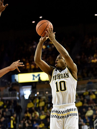 Derrick Walton Jr. (10)