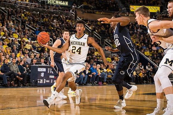 Aubrey Dawkins (24) and Moritz Wagner (13)