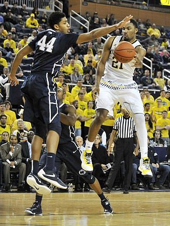 Zak Irvin (21)