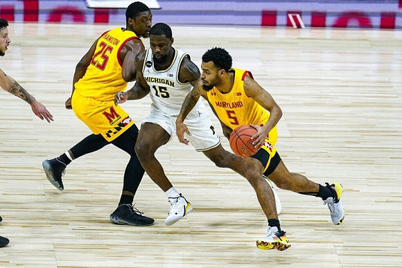 Chaundee Brown Jr. (15)
