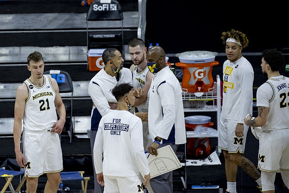 Juwan Howard and Michigan Team
