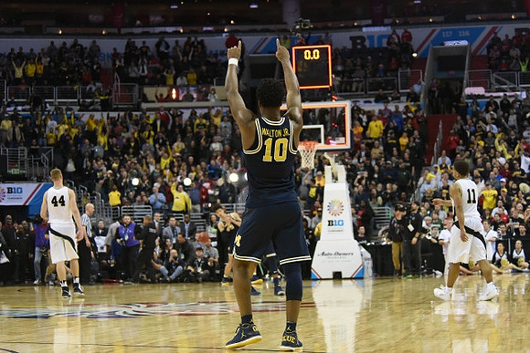 Derrick Walton Jr. (10)