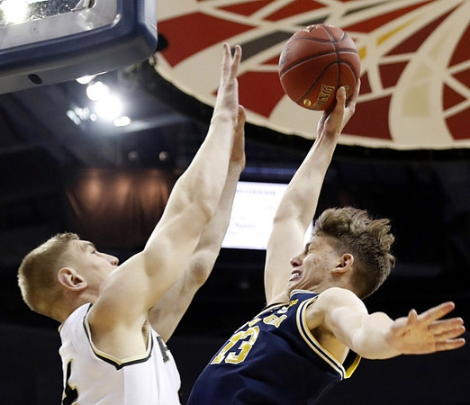 Moritz Wagner (13)