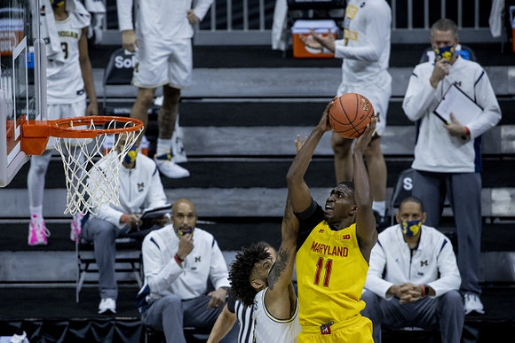 Isaiah Livers (2)