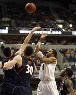 Darius Morris (4)