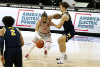 Isaiah Livers (2) and Franz Wagner (21)