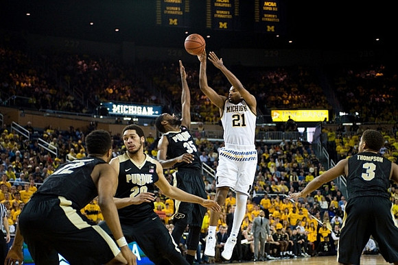 Zak Irvin (21)