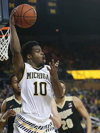 Derrick Walton Jr. (10)