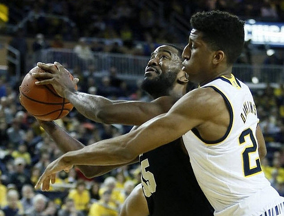 Aubrey Dawkins (24)