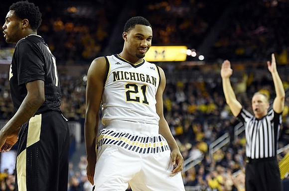 Zak Irvin (21)