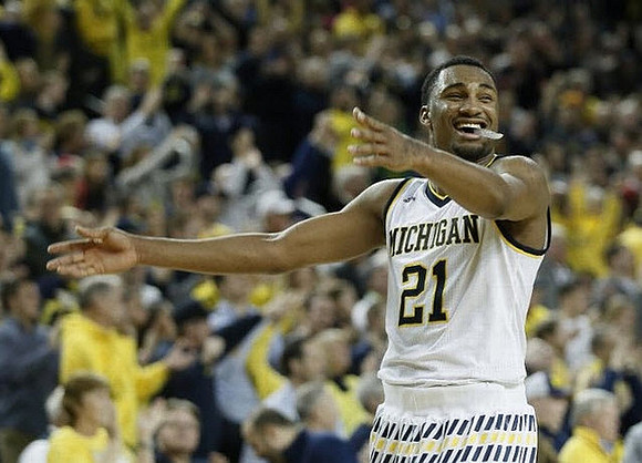 Zak Irvin (21)