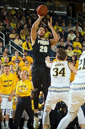 Mark Donnal (34) and Zak Irvin (21)