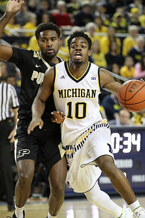 Derrick Walton Jr. (10)
