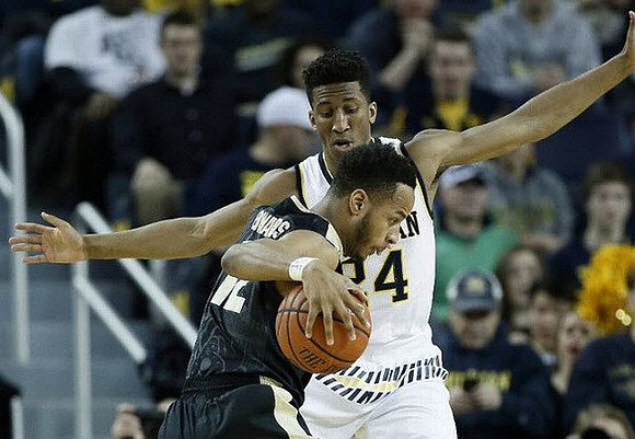 Aubrey Dawkins (24)