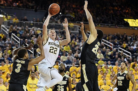Duncan Robinson (22)