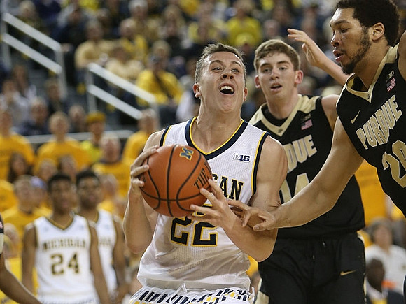 Aubrey Dawkins (24) and Duncan Robinson (22)