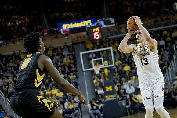 Moritz Wagner (13)
