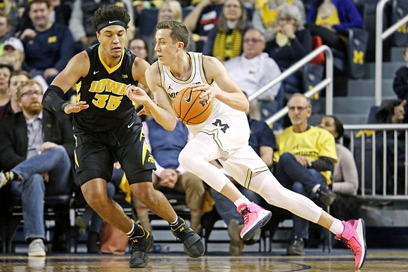 Duncan Robinson (22)