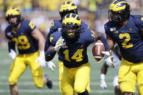Jordan Glasgow (29), Josh Metellus (14), Josh Ross (12), and Carlo Kemp (2)