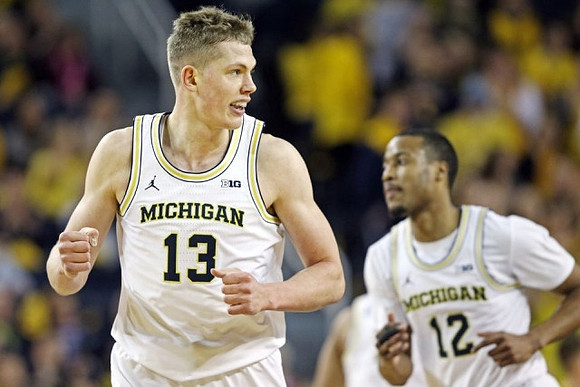 Moritz Wagner (13) and Muhammad-Ali Abdur-Rahkman (12)