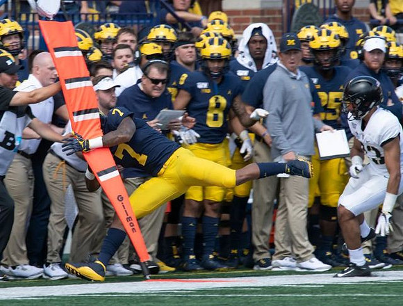 Tarik Black (7)