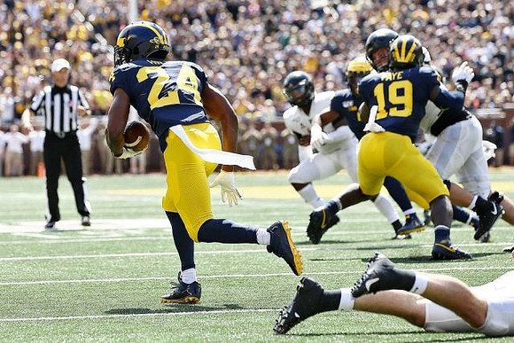 Lavert Hill (24) and Kwity Paye (19)