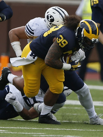 Sione Houma (39)