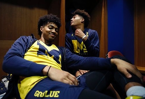 Ibi Watson (23) and Jordan Poole (2)
