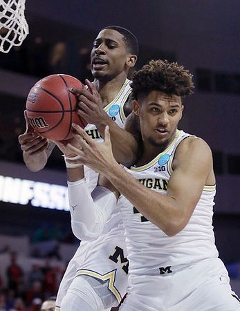 Charles Matthews (1) and Isaiah Livers (4)
