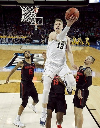 Moritz Wagner (13)