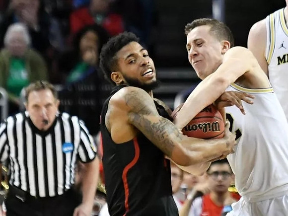 Duncan Robinson (22)
