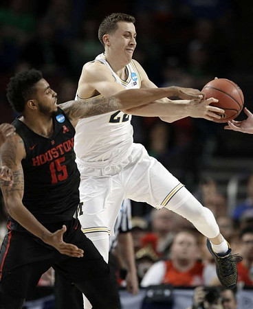 Duncan Robinson (22)