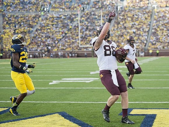 Dymonte Thomas (25)