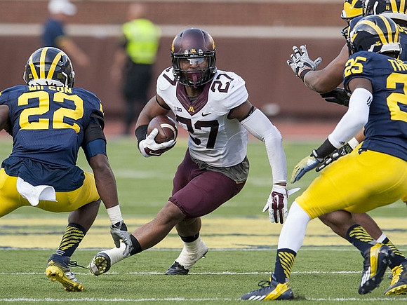 Jarrod Wilson (22) and Dymonte Thomas (25)