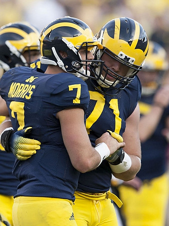 Shane Morris (7) and Ben Braden (71)
