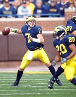 Chad Henne (7), Matt Lentz (67), and Michael Hart (20)