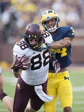 Jeremy Clark (34)