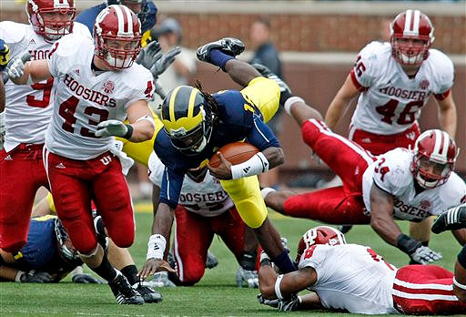 Denard Robinson (16)